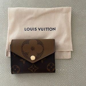 Louis Vuitton Zoe Wallet